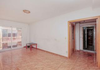 Flat  C/ pepeta moreu. Solvia inmobiliaria  piso mataró
