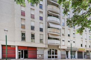 Local Comercial  Av espanya. Solvia inmobiliaria  locales cerdanyola del vallès