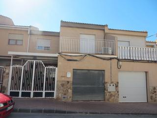 Casa aparellada  C/ escultor francisco salzillo. Solvia inmobiliaria  chalet adosado espinardo