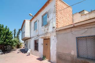 Casa aparellada  C/ pintor sorolla. Solvia inmobiliaria  chalet adosado cabezo de torres