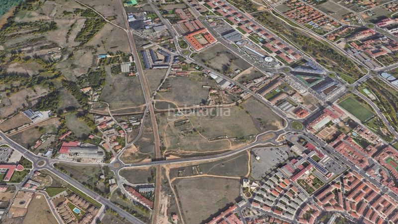 Foto 755b9d59-94c2-4215-8bf6-5b37f7a07918. Finca rústica solvia inmobiliaria suelo urbanizable sectorizado en San Andrés del Rabanedo