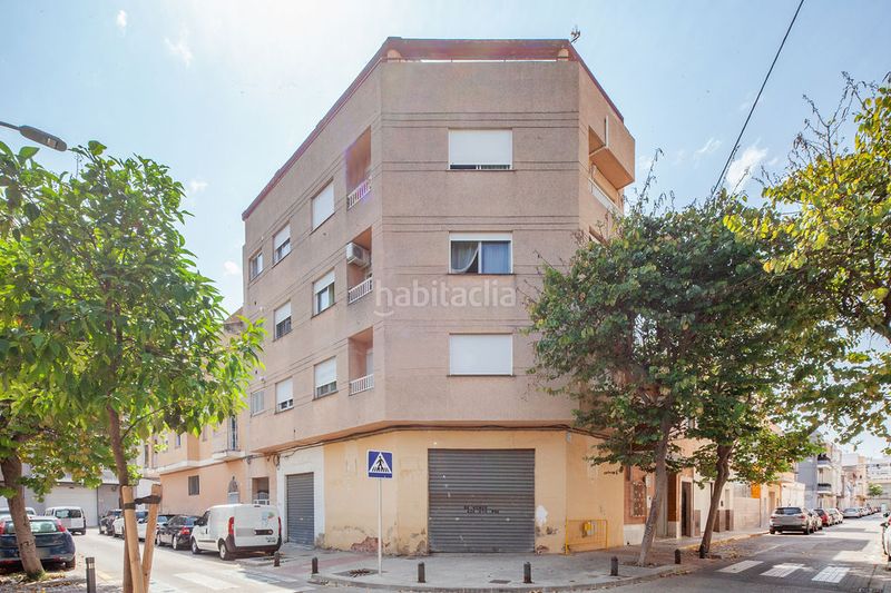Foto c4812a60-f99e-4c9f-9770-143e1c3e2dc2. Pis a Plaza Elíptica - República Argentina Gandia