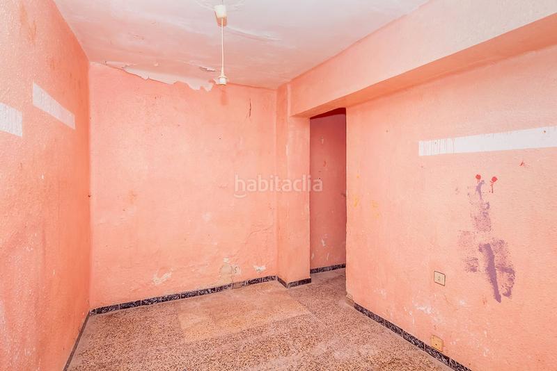 Foto 5df6cb41-13b3-46d1-86f8-0329f12483fe. Appartamento in Polígono Mas del Jutge Torrent