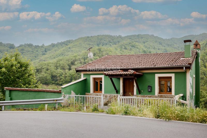 Foto bf33c519-fbb1-49f1-8389-a59fd4ef47cc. Chalet in San Martín del Rey Aurelio