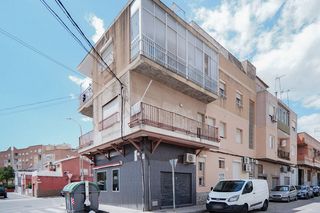 Pis  C/ marques de fuentesol - bº los dolores. Solvia inmobiliaria  piso cartagena