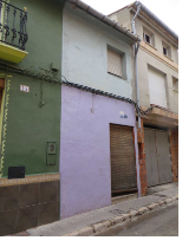 Chalet  Cl san bonifacio. Solvia inmobiliaria  chalet independiente carcaixent