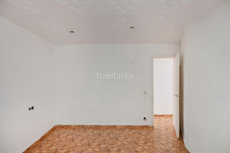 Foto 670fdfe7-0e5f-4277-a572-cdfc236d7ad7. Pis a Vila - roja Girona