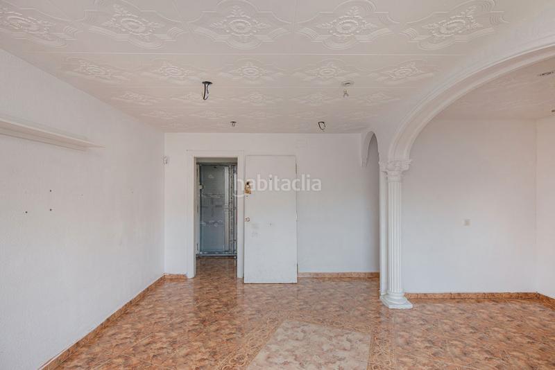 Foto 6727a330-7be7-463c-b91c-629292ebec8b. Pis a Vila - roja Girona