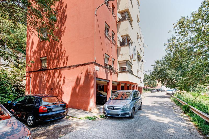 Foto add2cc84-9924-4377-af54-c696eece77f4. Pis a Vila - roja Girona