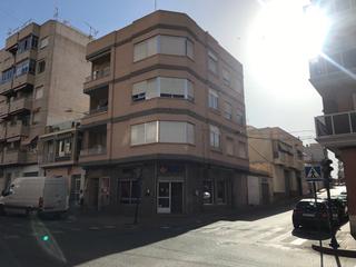 Piso  Av. juan carlos. Solvia inmobiliaria  piso águilas