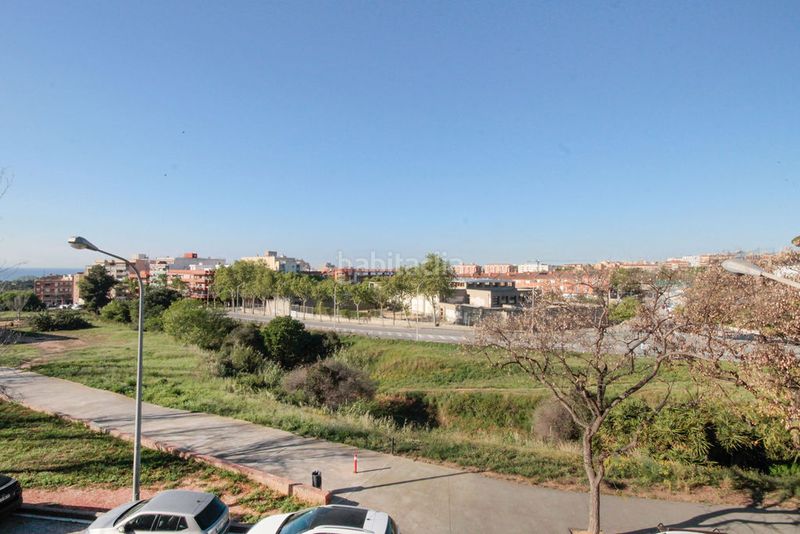 Foto 3fc7abef-1b9d-4493-9c1f-cedaa0274ca6. Pis a Pomar Badalona