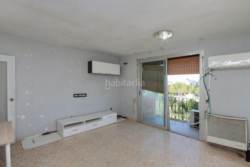 Foto f5cdacda-8e48-4656-ab65-16c0cbd8fde4. Pis a Pomar Badalona