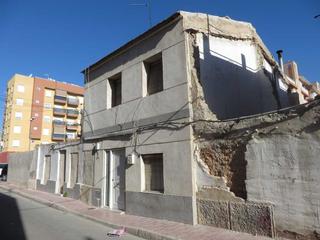 Casa pareada  C/ san juan. Solvia inmobiliaria  chalet adosado alcantarilla