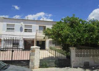 Casa aparellada  C/ francisco oliver. Solvia inmobiliaria  chalet adosado cartagena
