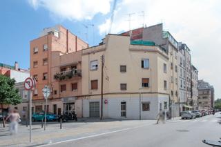 Etagenwohnung  C/ naranjos. Solvia inmobiliaria  piso hospitalet de llobregat el