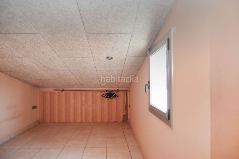 Foto 5b06cd69-a9bf-4b73-835e-f530f9c29bff. Pis a Escodines Manresa