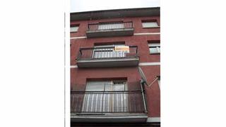 Piso  C/ del ter. Solvia inmobiliaria  piso manlleu