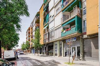 Flat  Pz catalunya. Solvia inmobiliaria  piso salt