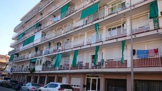 Pis  C/ joan esquena i torro. Solvia inmobiliaria  piso malgrat de mar