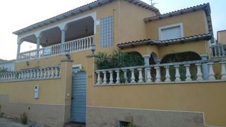 Chalet  C/ crepuscle. Solvia inmobiliaria  chalet independiente vendrell el
