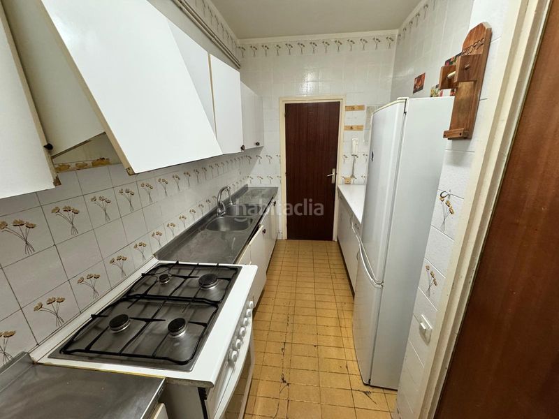 Foto 11781a5b-7069-4a58-8545-647d8d592a56. Pis a El Camp de l´Arpa del Clot Barcelona