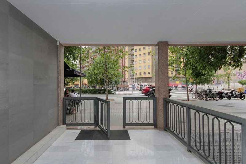 Foto b413db39-d5e1-4c97-8590-b8295366317e. Pis a El Camp de l´Arpa del Clot Barcelona
