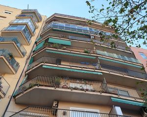 Pis  Av meridiana. Solvia inmobiliaria  piso barcelona