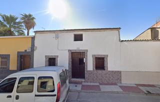 Chalet  C/ ramón y cajal. Solvia inmobiliaria  casa santa amalia