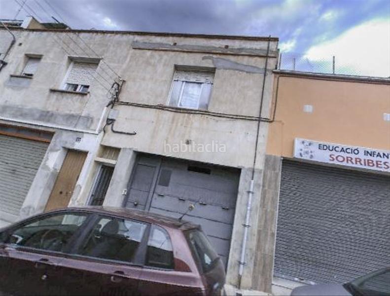 Foto 12367d60-d67d-41e8-a102-a40e428e079b. Casa aparellada a Ca n'Anglada Terrassa