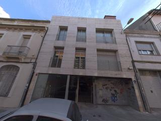 Locale commerciale  C/ félix amat. Solvia inmobiliaria  locales sabadell