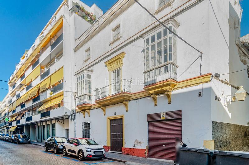Foto 40189223-1d11-417c-8d85-3363eb25bc09. Chalet solvia inmobiliaria casa en Centro Jerez de la Frontera