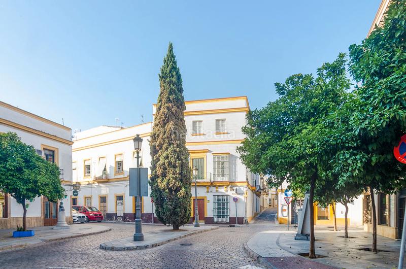 Foto 51d525bf-bff7-4831-97ca-aa570e3e58f3. Chalet solvia inmobiliaria casa en Centro Jerez de la Frontera
