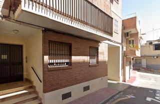 Pis  C/ zanja. Solvia inmobiliaria  piso cabezo de torres