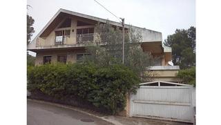 Chalet  C/ ginesta. Solvia inmobiliaria  chalet independiente castellar del vallès