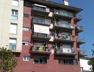 Flat  Av roma. Solvia inmobiliaria  piso manlleu