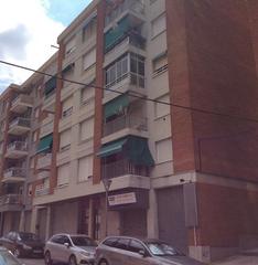 Local commercial  C/ mestre lluís millet. Solvia inmobiliaria  locales martorell
