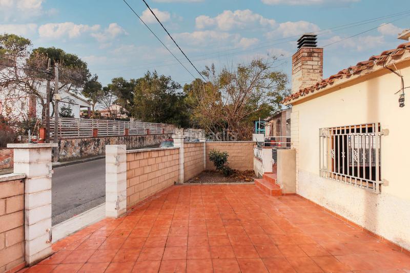 Foto 49415c80-501a-4771-beac-7b12349e7e22. Chalet solvia inmobiliaria chalet independiente torre de claramunt la en Torre de Claramunt (La)