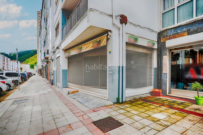 Foto f57bfa68-2bf6-4ea5-9447-185f9d8077ea. Local comercial solvia inmobiliaria locales arrasatemondragón en Arrasate o Mondragón