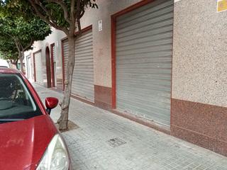 Local Comercial  C/ ronda sud. Solvia inmobiliaria  locales crevillent