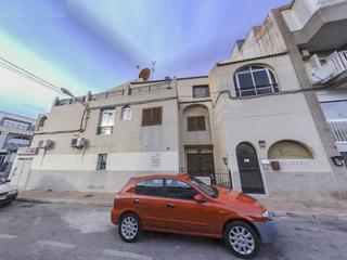 Piso  Av diego ramirez pastor. Solvia inmobiliaria  piso torrevieja