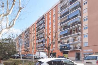Pis  Pj/ cronos. Solvia inmobiliaria  piso rubí