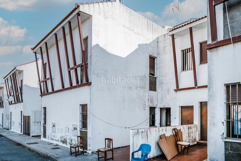 Foto 5ce0723e-78b8-4d65-aac5-b01e4ed73393. Casa aparellada a Cortegana