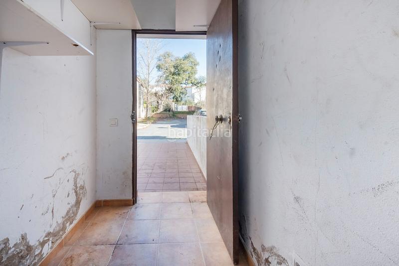 Foto b604d457-7390-4427-bad8-1b6a79eac9cd. Casa aparellada a Cortegana