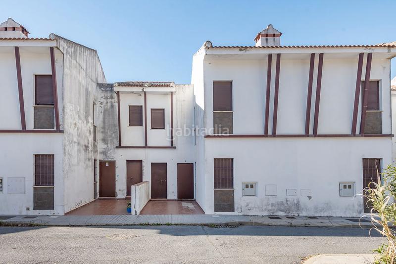 Foto d97c49e3-957a-4792-818f-417e364f9dda. Casa aparellada a Cortegana