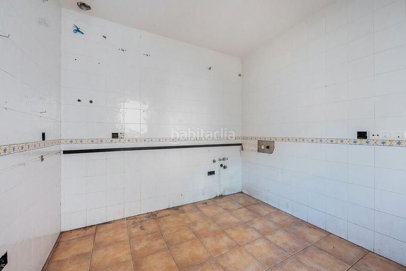 Foto ee4079ff-415f-406f-be0d-0ec01f432403. Casa aparellada a Cortegana