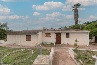 Xalet  C/ pagos de cortijo de sevilla y esperonal. Solvia inmobiliaria  chalet independiente viñuela
