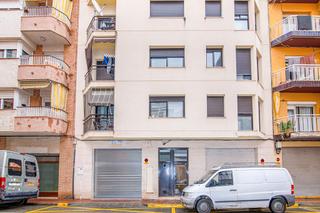 Pis  C/ lope mateo. Solvia inmobiliaria  piso lloret de mar