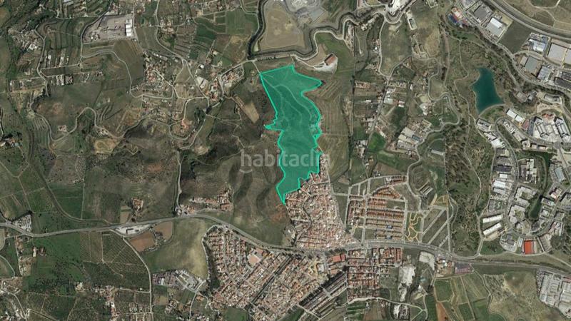 Foto f631a06c-dd62-4252-a9ee-ccc2842cb72f. Finca rústica a Campanillas Málaga