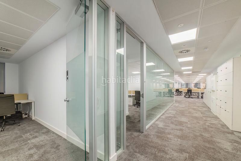 Foto 4e2b5c3c-55a9-45a4-8d84-88b3a471bc1b. Miete büro in Polígono Industrial-Norte San Sebastián de los Reyes