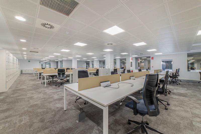 Foto 7bb02197-5034-4005-8031-50cd48aabb30. Miete büro in Polígono Industrial-Norte San Sebastián de los Reyes